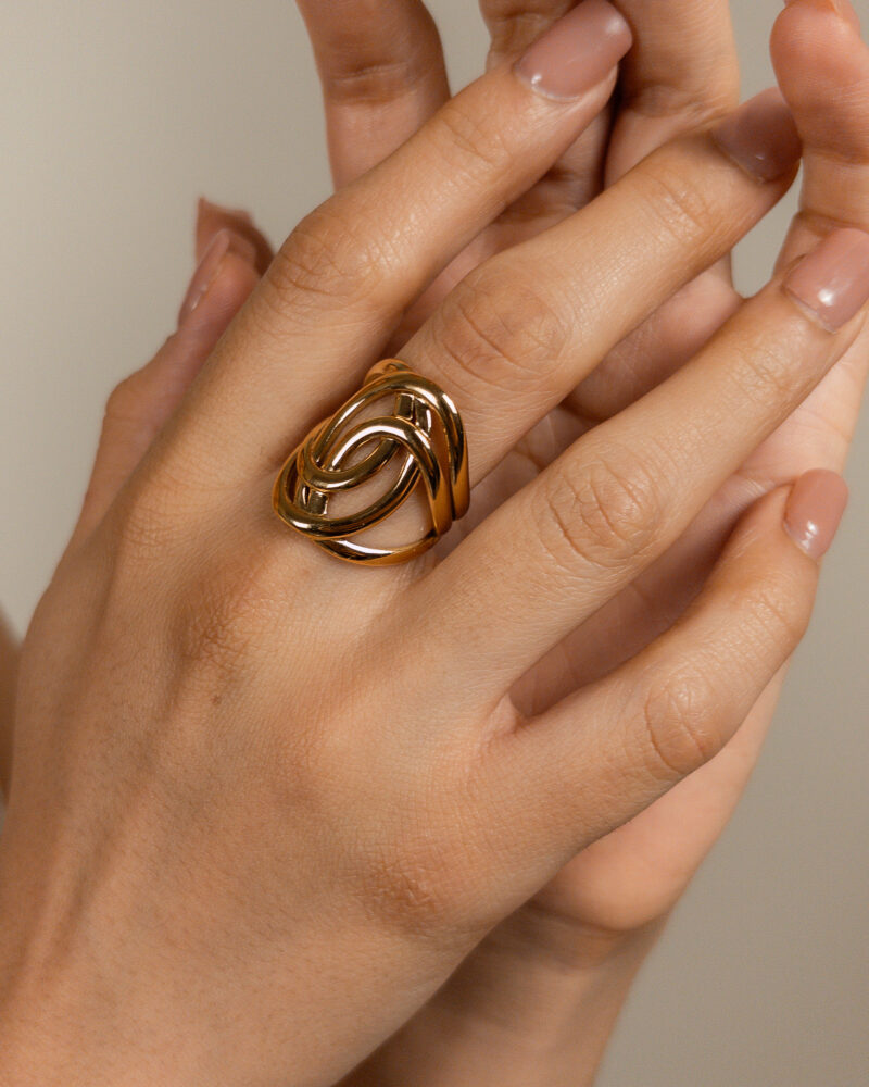 20251007_164738276_iOS